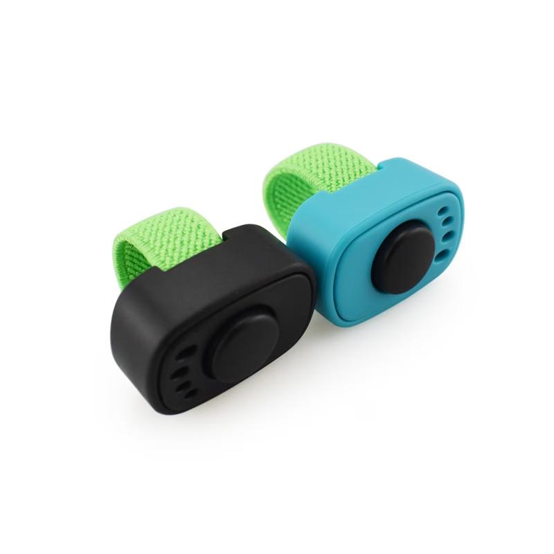 Finger Strap Dog Training Clicker, Pet Training Clicker with Wrist Strap for Puppy Behavior Training