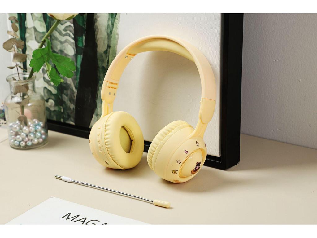 KE56 Wireless Over-Ear Headphones - Bluetooth 5.3, Long Battery Life, RGB Lights, Gaming Style, Mic