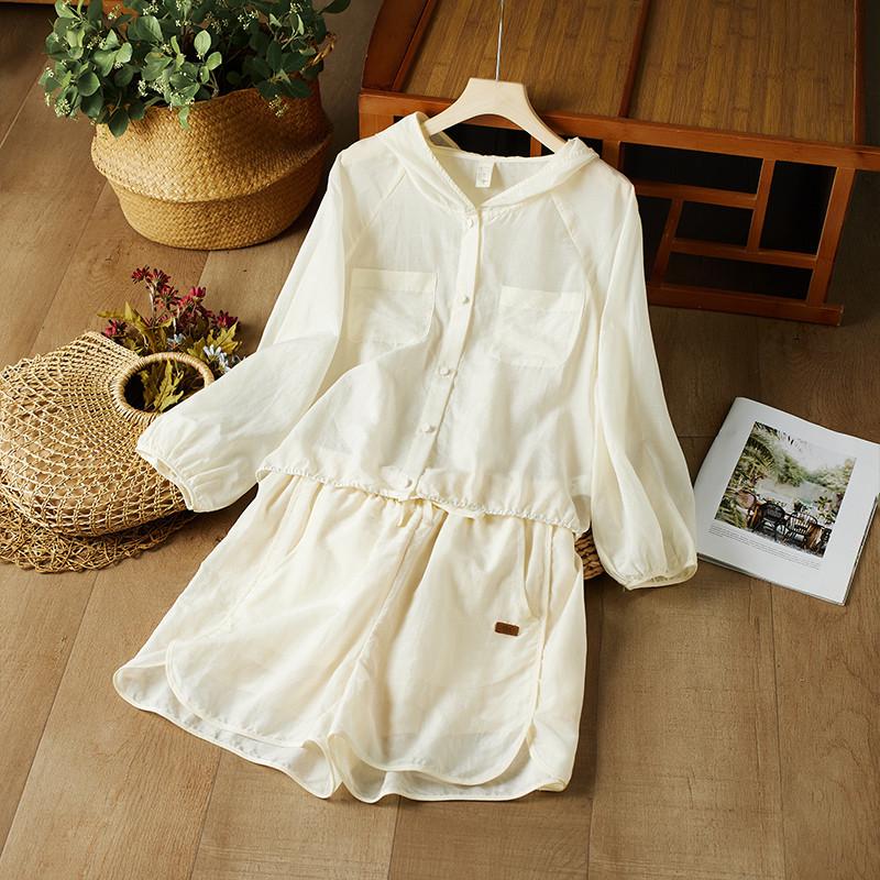 

Mulberry Silk Hooded Sun Protection Jacket & Shorts Set - Women’s Autumn Style XL абрикосовий