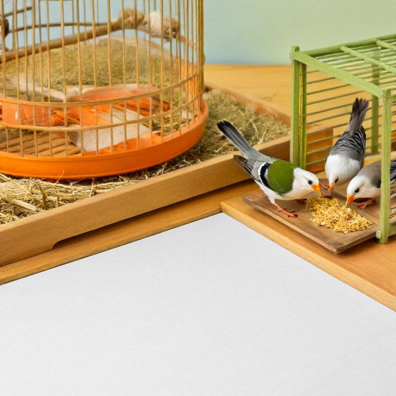 100Pieces Disposable Bird Cage Liner Papers Absorbent Breathable Cage Floor Liner for Pet Birds Parrots Parakeets Small Animals