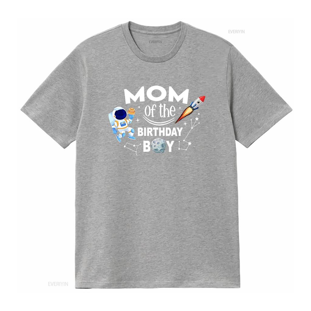 Mom of The Birthday Boy Space Astronaut Family T Shirt Vintage Washed Streetwear Versatile Casual Graphic Designer Clothes