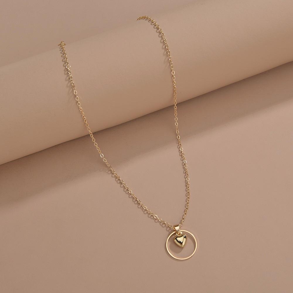 Simple Geometric Round Love Pendant Women's Metal Necklace Neck Chain