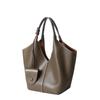 A Niche Large-capacity Tote Bag Made of Genuine Leather with A Slanted Cross for A Vegetable Basket