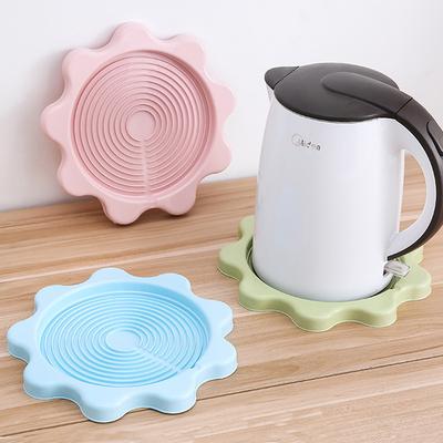Plastic Warmte-isolatie Pad voor Heetwaterketel Huishoudelijk Anti-broei en Hittebestendig Pad Thermoskan Basis Tafelmat Onderzetter