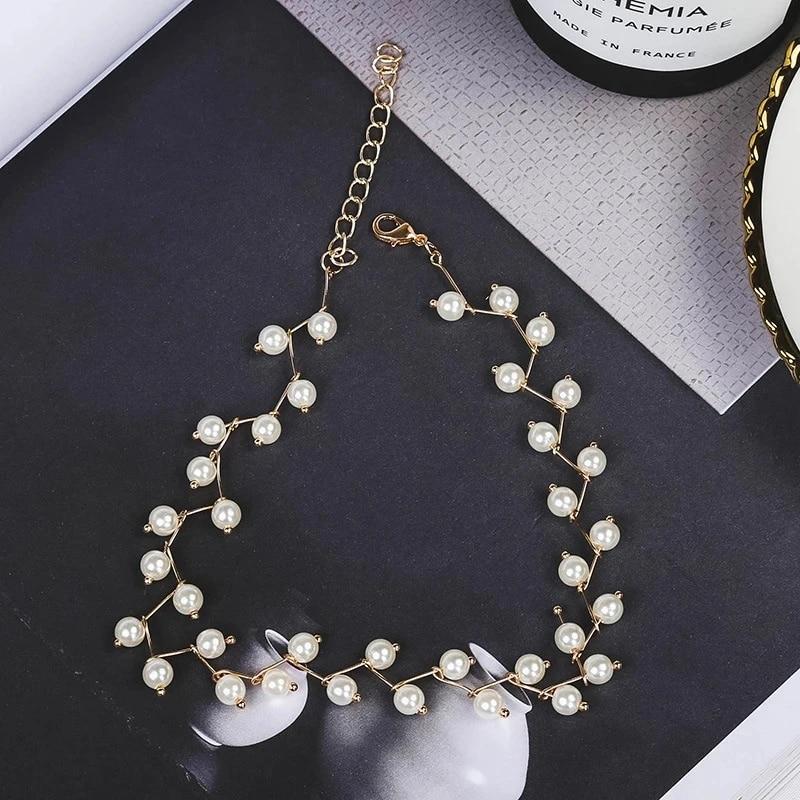Vintage Multilayer Crystal Pendant Necklace Women Gold Color Beads Moon Star Horn Crescent Choker Necklaces Jewelry New
