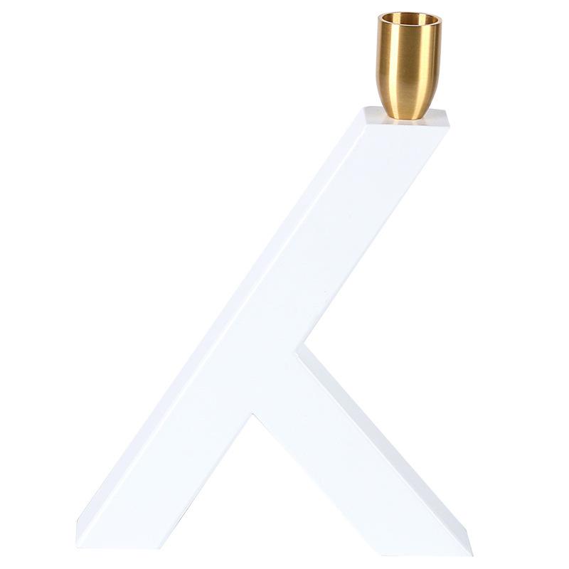 

Легкие роскошные украшения, обеденный стол, романтические подсвечники, металлические свечи для гостиной, скандинавская модель комнаты, современные геометрические художественные украшения