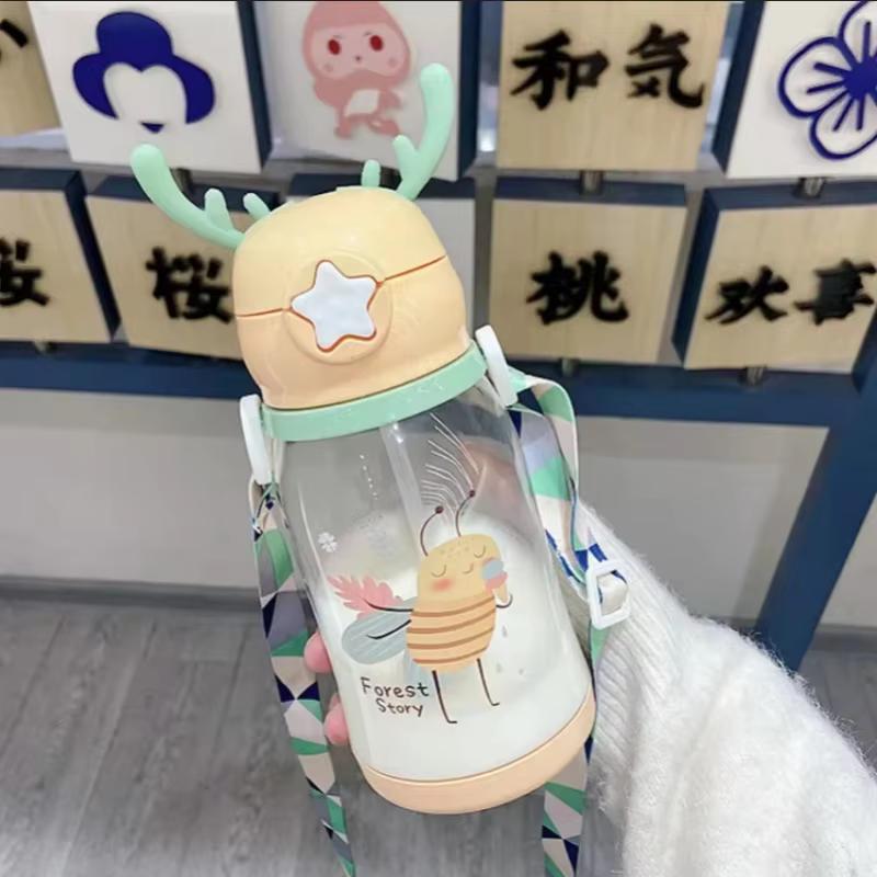 

Water Bottle Children s Net Red Plastic Antler Straw Water Bottle High Appearance Level Large Capacity Water Bottle Kettle помаранчевий