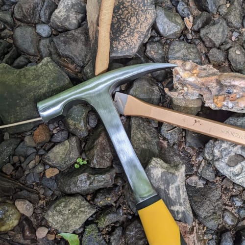 KEILEOHO 32 oz Rock Pick Hammer with Non-Slip Handle, 2-Pack, 11.8 Inch All-Steel Geologist Hammer, Drop-Forged Masonry Hammer with Sharp Tip for Mini