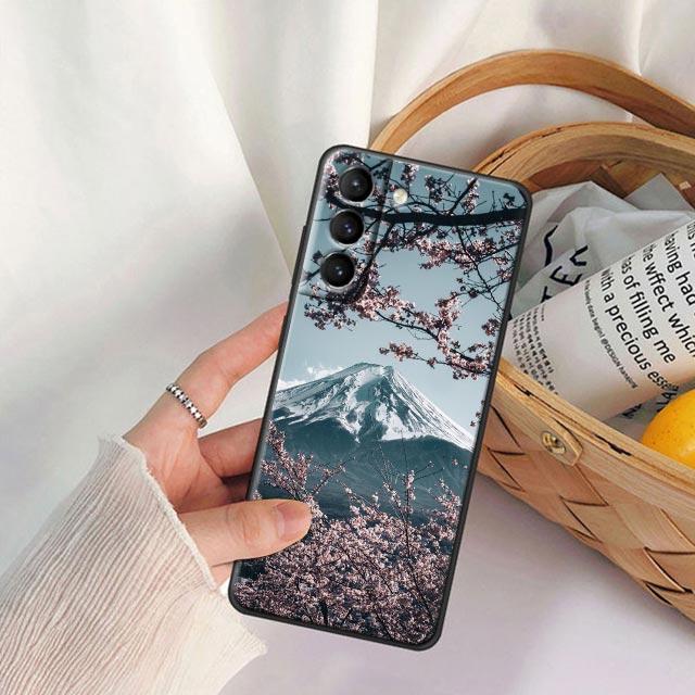 Japanese Style Art Ukiyo-e Phone Case For Samsung Galaxy S25 S24 Ultra S23 Plus S20 S21 FE S22 S24FE 5G Cases Black Soft Cover