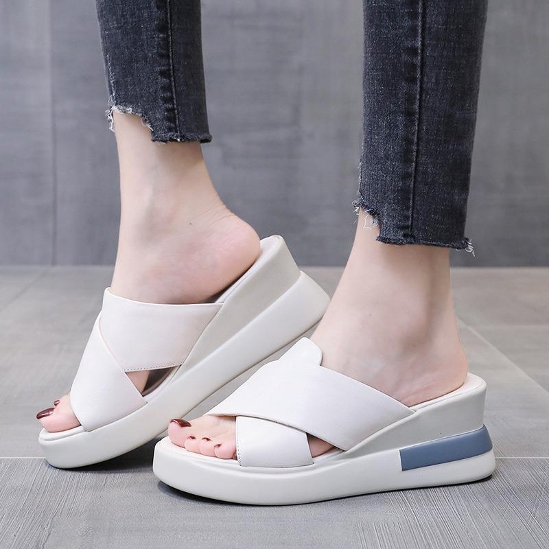 Summer new zero zero nine large size slope heel cool slippers women's fashion muffin open-toed fairy outer wear
