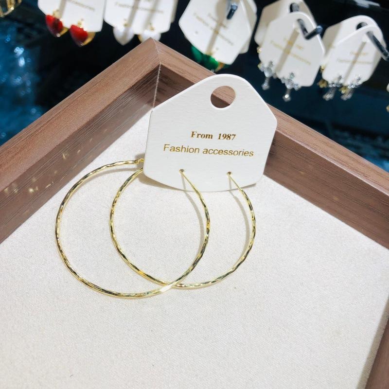 Trendy Large Hoop Earrings Big Smooth Circle EarringsLoop Earrings for Women Exquisite Versatile Jewelry Gift