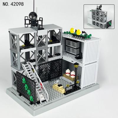 MOC Military Weapons Factory Prisoner Police Station Wire Mesh Cage Mini Action Figures Building Bricks Military Army Blocks Toy