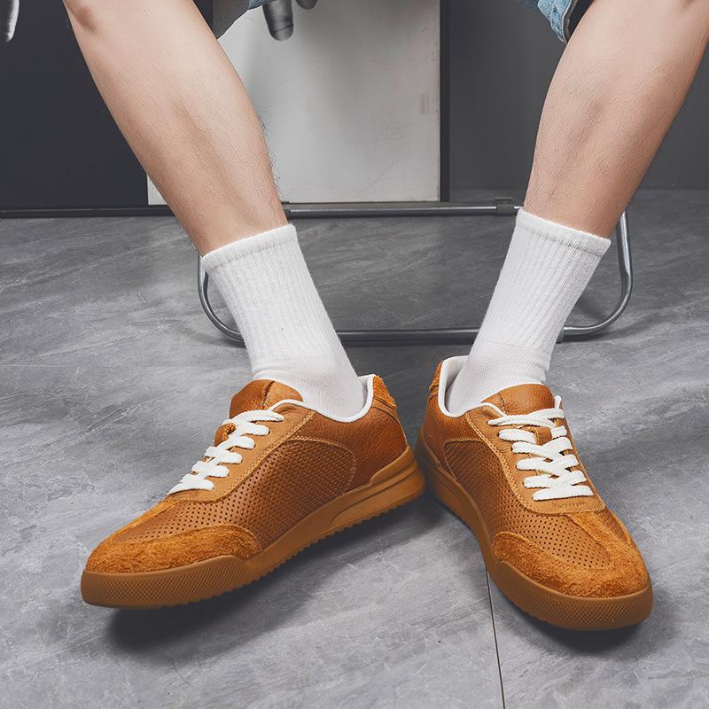 Board Schuhe Herren 2025 Sommer neue Leder Deutsche Trainingsschuhe High-End atmungsaktive Freizeitschuhe Herren weiße Schuhe hohle weiche Sohle