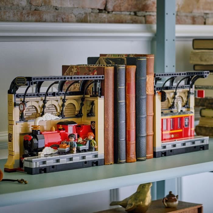 LEGO Harry Potter 76450 Book Nook : Le Poudlard Express - Jeu Pour Garçon Dès 10 Ans