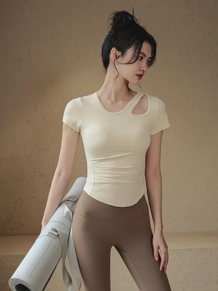 Women's Summer Yoga & Pilates Fitness T-Shirt - Slim Fit, Short-Sleeved, Professional Sportswear.