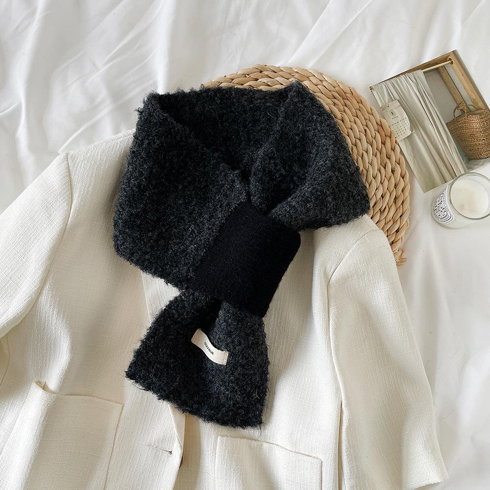 Winter knitted wool small ear scarf women's new high-end color simple relaxation with small scarf