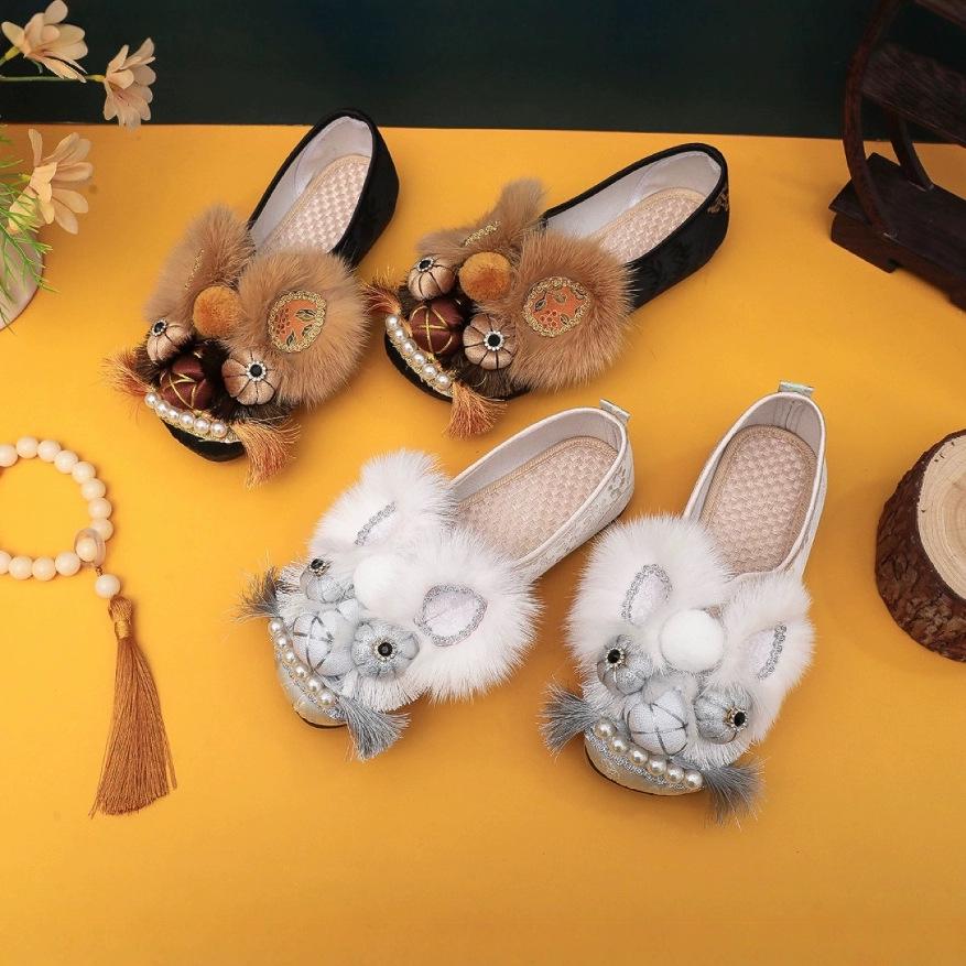 2025 Frühling Damen Handgefertigte Tigerkopfschuhe, Bequemer Ethno-Stil mit Weichsohle, Neue Chinesische Immaterielle Kulturerbe-Kollektion