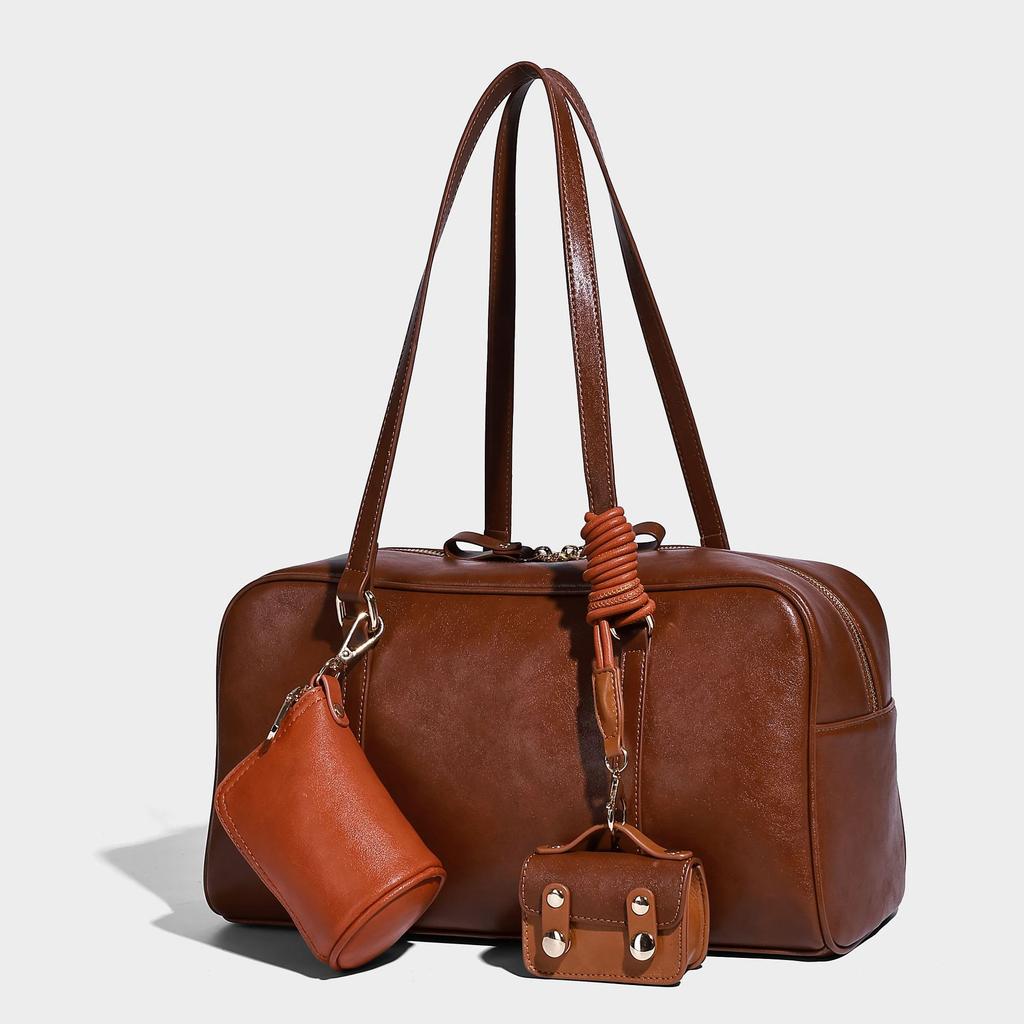High-end Handheld Boston Bag for Women 2025 New Winter Large Capacity Commuting Shoulder Underarm Bag