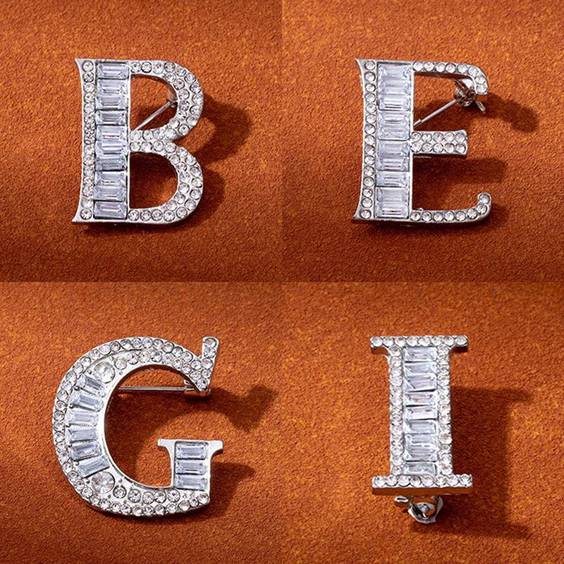 Metal Crystal Brooch Pin 26 English Letter Pins And Brooches Suit Shirt Badge Fashion Jewelry For Men And Women Accessories