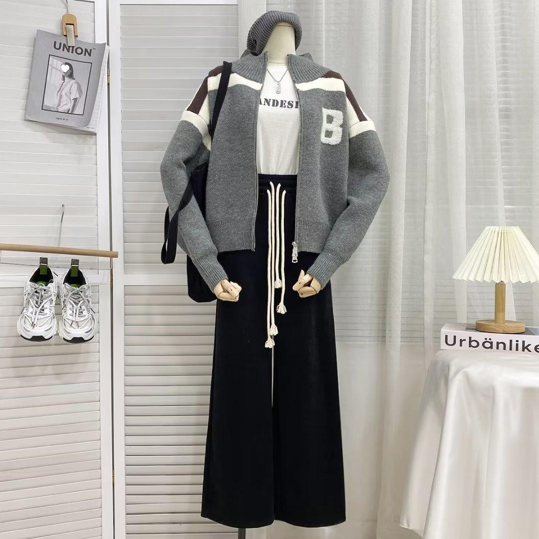 

Мужской вязаный кардиган с полувысоким воротником на осень 2024 года - Модный, универсальный и стильный XL серый