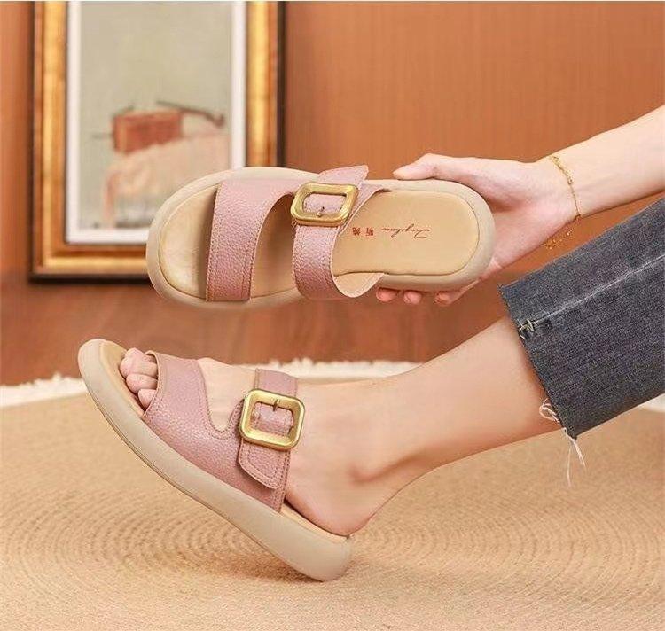 

Тапочки женские модные на плоской подошве крутые тапочки летняя пляжная обувь прилив 42 розовый