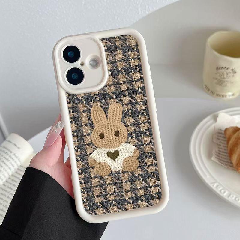 Capa de Celular Adorável de Coelho à Prova de Queda para iPhone 17, 16 Pro, 15 Pro Max, 14 e 13 Pro.
