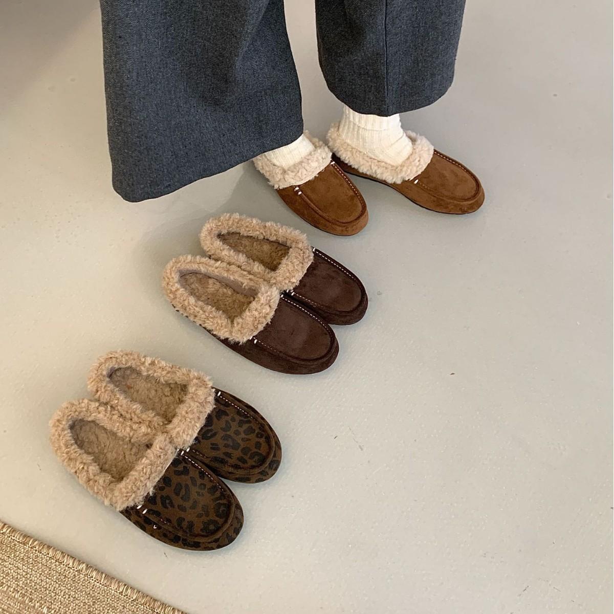 

Mao Mao slippers women s 2025 autumn and winter new Korean version casual warm flat comfortable women s shoes 39 темно-коричневого