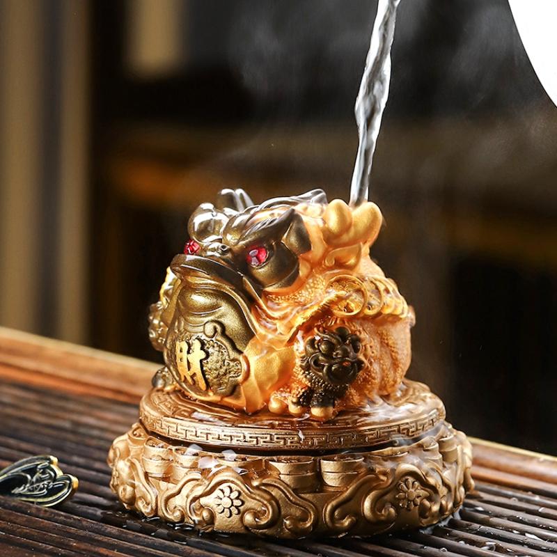 Rotierendes Golden Toad Tee-Haustier, Hochtemperatur-Wasser, Farbwechsel, Heimdekoration, Desktop-Ornamente, Kung-Fu-Tee-Zubehör