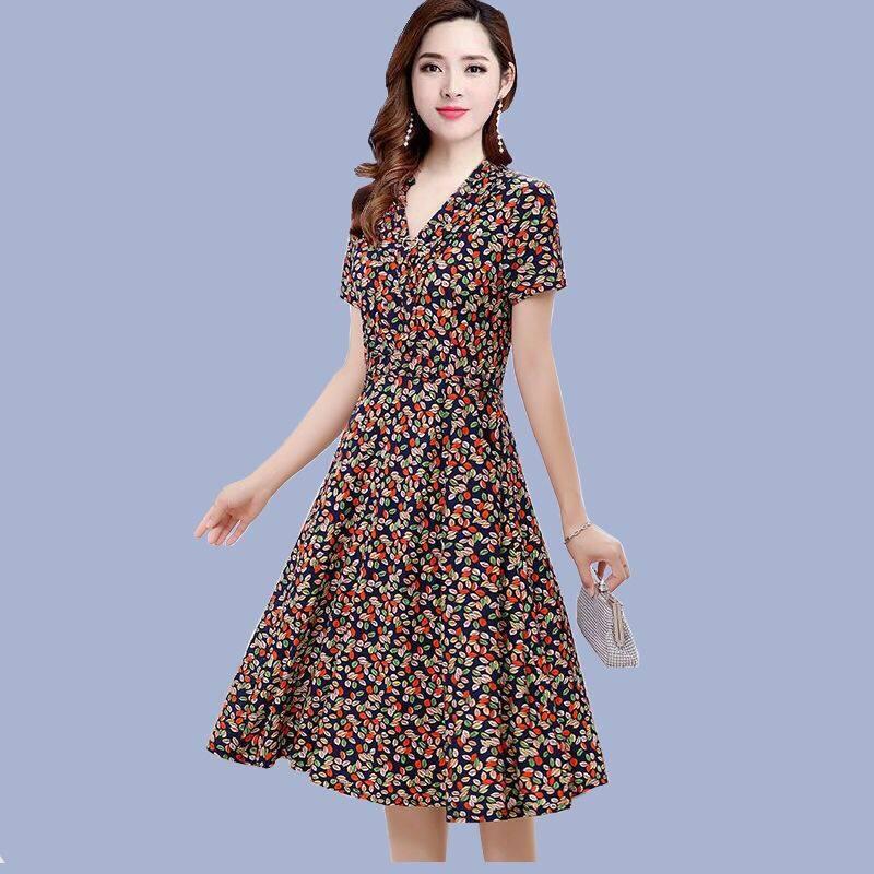 New Plus Size Slim Fit Floral Dress - Trendy Mid-Length for Women