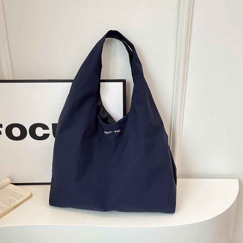 

Японская простая нейлоновая женская сумка через плечо большой вместимости, портативная сумка-тоут, сумка для покупок, однотонная, легкая, ретро-сумочка темно-синий
