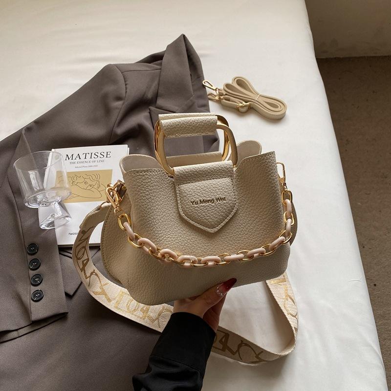 

New fashionable and versatile simple and high-end bucket bag niche casual shoulder messenger handbag білий