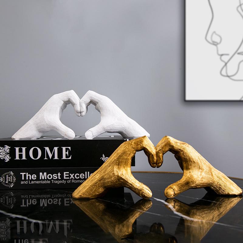 Gesture Decoration Heart Hands, Decorative Figurines, Love Finger Sculpture, Home Decor, Living Room, Bedroom, Wedding, Office
