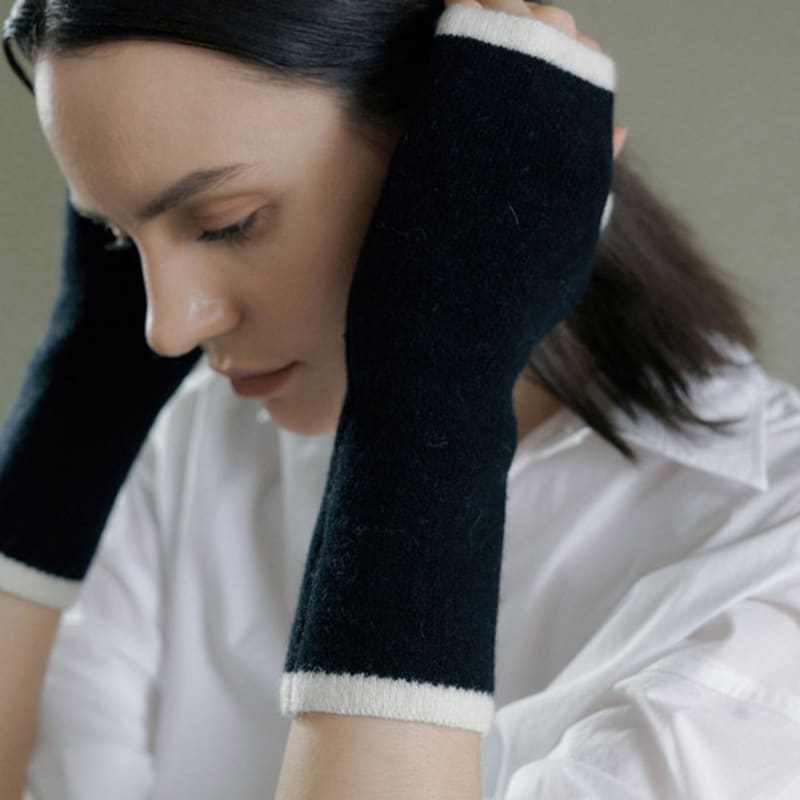 

BB’DE SOLI’DE грелка для рук (2color) black