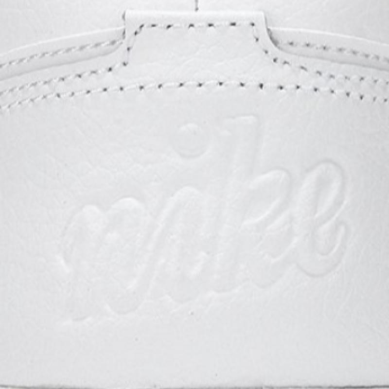 Nike Evernon Low Sneaker Aq1775 100