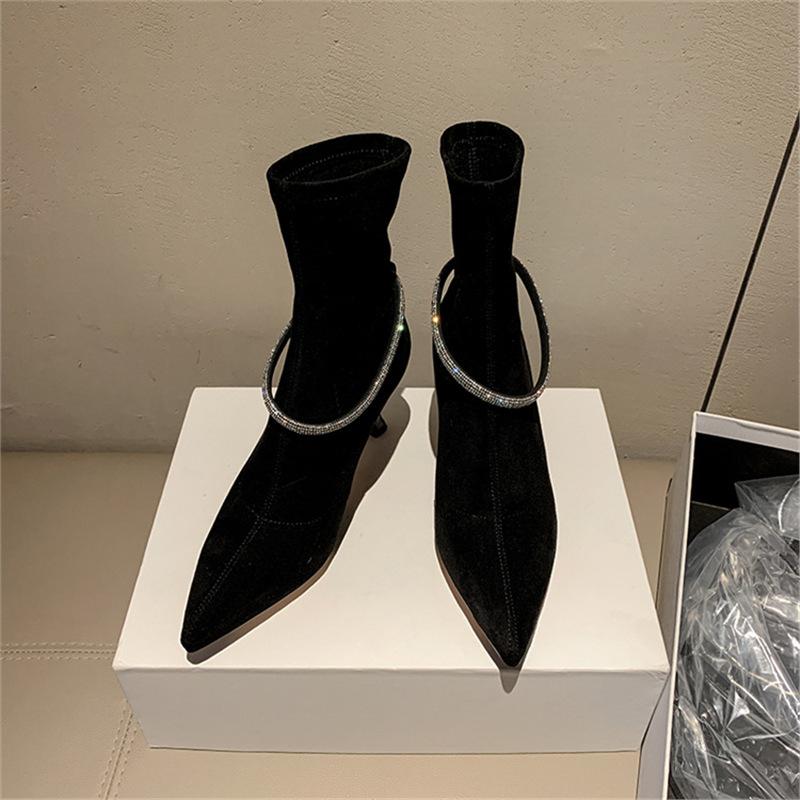 Beautiful CRY~! Huge and thin! Rhinestone buckle pointed head thin high heel short boots thin boots elastic Martin boots single boots