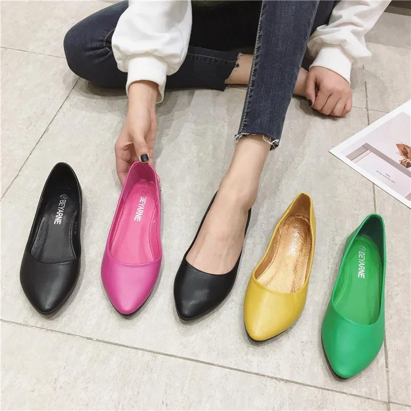 2025 Damenschuhe Leder Weiche Sohle Candy Flachmund Einzelne Schuhe Flacher Absatz Schuhe Slipper Übergröße Reif Zapatos De Mujer