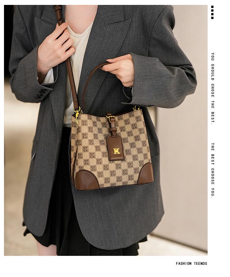 High-End Women's Large Tote Bucket Bag - 2025 Trendy Crossbody & Shoulder Handbag