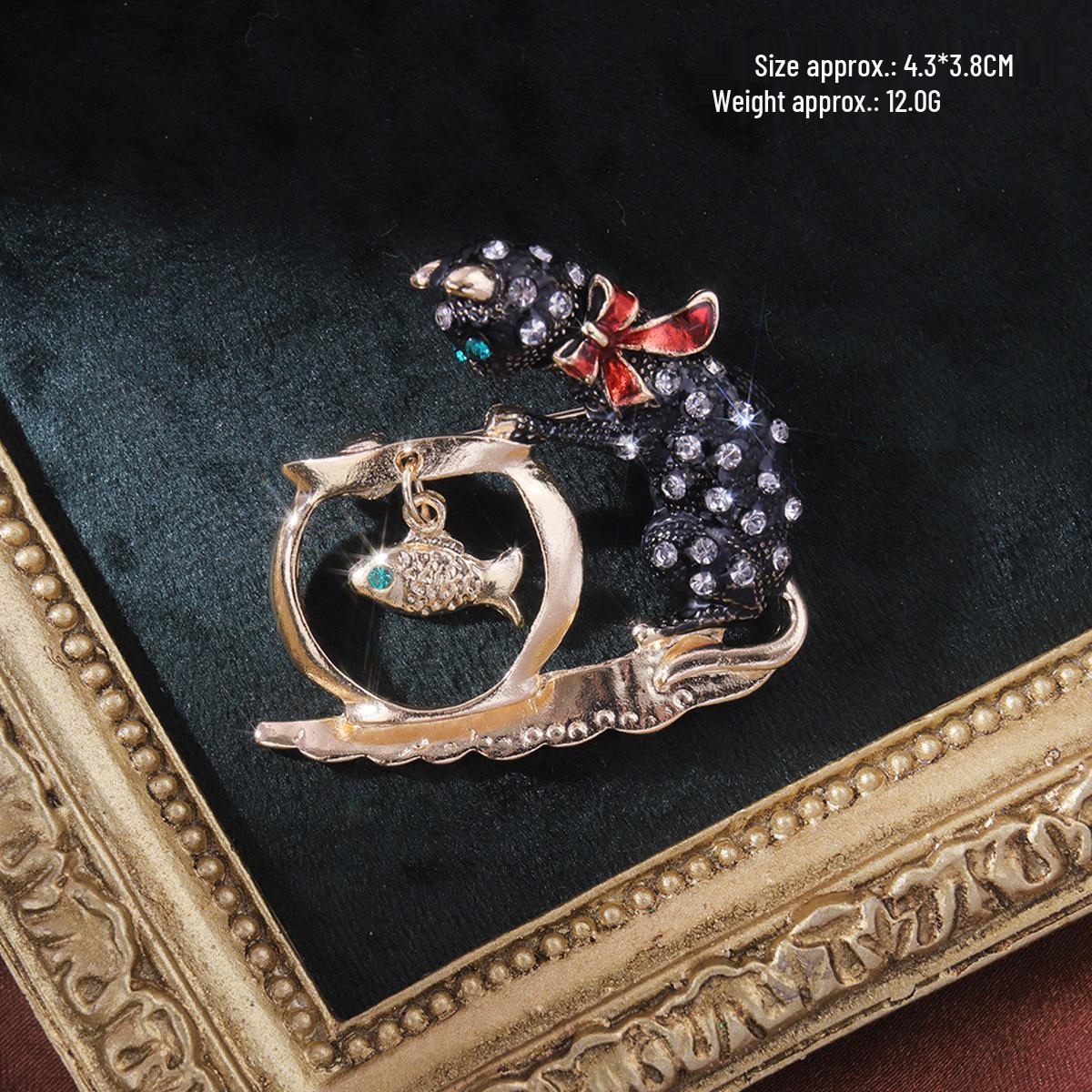 

Очаровательная брошь в виде кошки: Дизайн милого котенка высокого класса для женщин