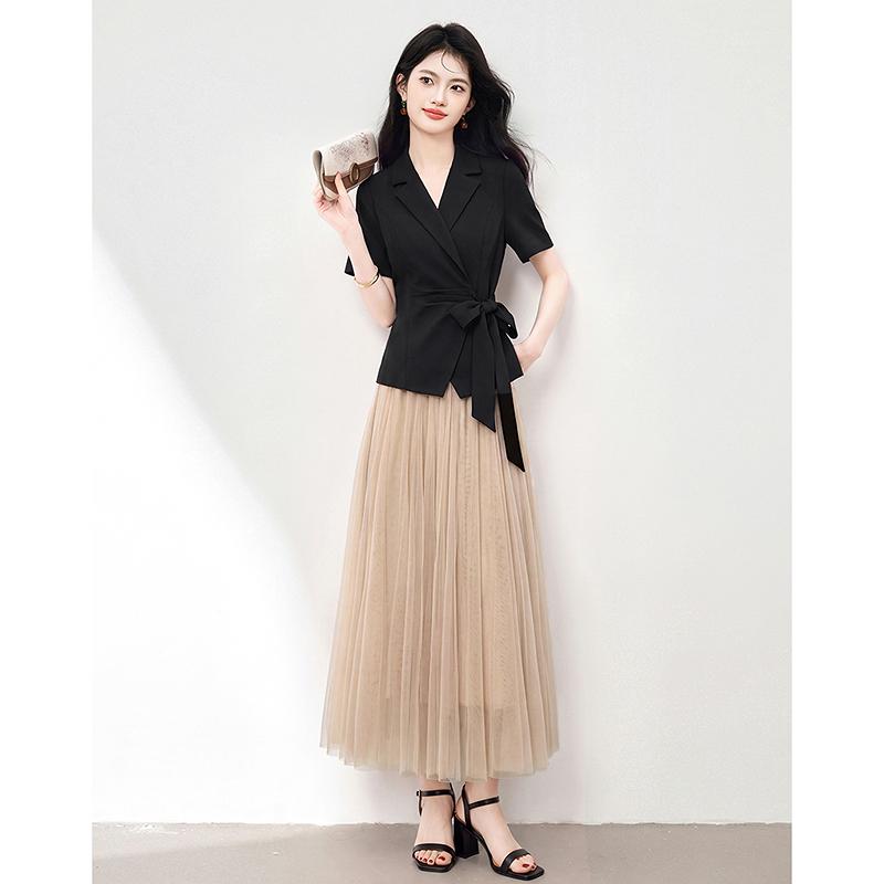 Design Sense Niche Fashion Temperament Slimming Small Figure Suit