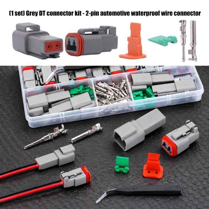 Latching Automotive Wire Coupler Kit with Separate Contact Retainers, 2-Pin Housings, and Copper-Finished Pin for Removable 12 V Vehicle Wiring