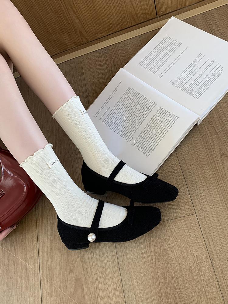 

Soft-soled French with skirt Mary Jane shoes women s shoes 2025 autumn new Korean version flat-soled Doudou small leather shoes tide 40