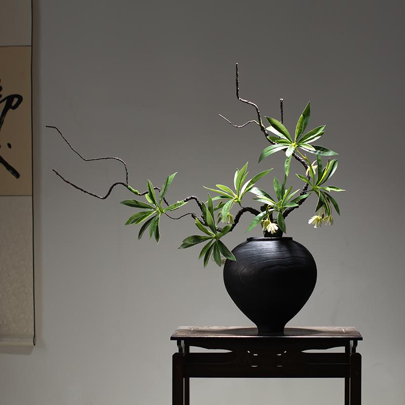 Chinese Antique-Style Ceramic Vase: Wabi-Sabi Japanese Beauty for Home, Living Room, or Hallway