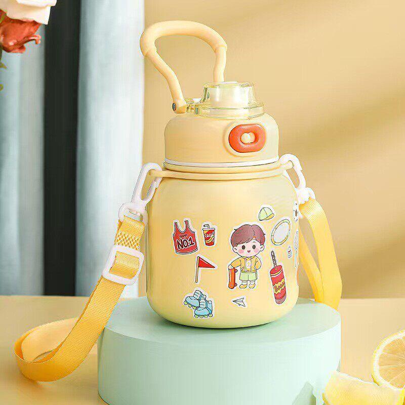 Cup Portable Outdoor Crossbody Strap Student Children's Cups School Special Large Capacity Vacuum Cup Straw Manufacturer