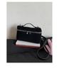 Fashionable Lunch Box Bag, Niche Retro Box Bag, Casual and Stylish Shoulder Bag with A Slanted Design