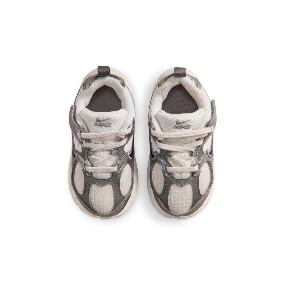 Nike V5 RNR Low top Toddler Shoes Beige Silver Infant And Toddler HQ6413-003