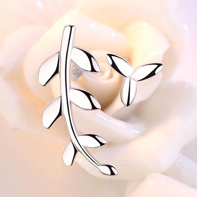 Korean Version of Natural Tree Leaf Style Silver-plated Ear Jewelry Small Leaf Earrings Jewelry Stud Earrings Women