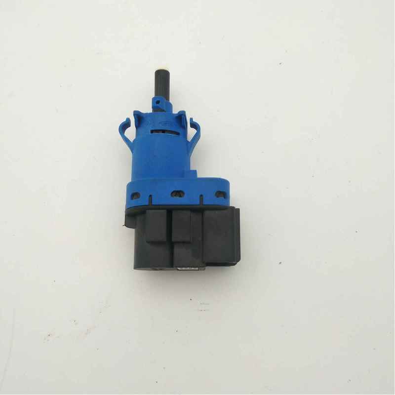 Original 4134400xsz08a Brake Light Switch For Great Wall Haval H2,voleex C30 High Quality
