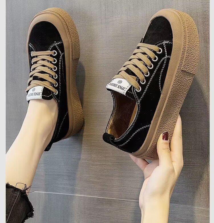 Black platform canvas shoes women's spring 2025 new versatile round head Internet celebrity explosion muffin heightening casual shoes