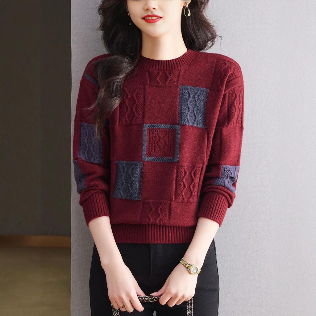 Autumn/Winter Women's Color Block Knitted Round Neck Sweater - Slimming & Stylish Base Layer