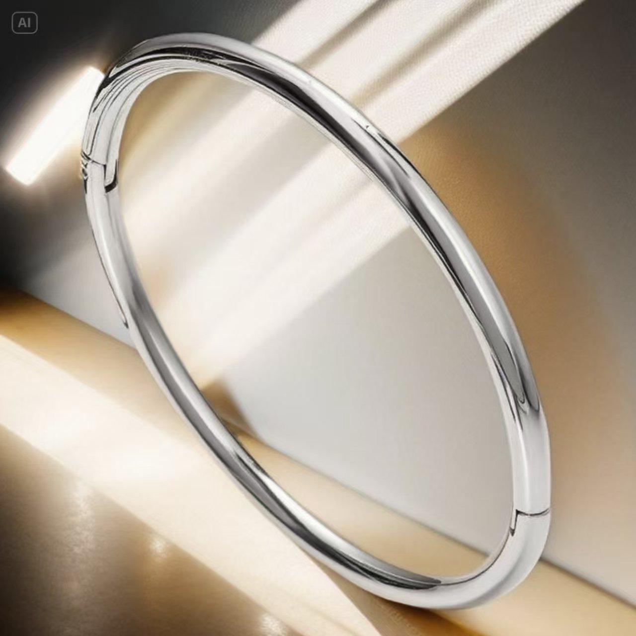 Gold-Plated Stainless Steel Bangle with Round Wire Clasp Titanium Steel Band for Women